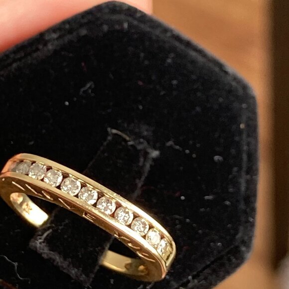 Elegant 10K Yellow Gold "I Love You" Chanel Diamond Band (0.40-0.50 CT) – Size 6 - Picture 16 of 17